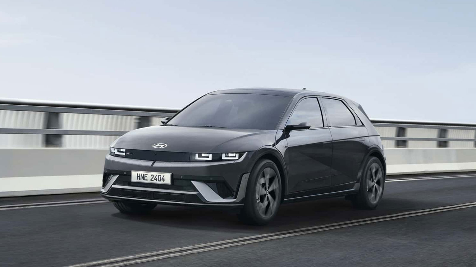 Hyundai Ioniq 5: Ανανεωμένο και σε σπορτίφ έκδοση N Line